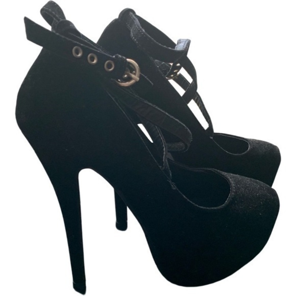 NWOT Fuluolin Black Crush Velvet Platform Pumps Sz 38 (US Sz 7.5)